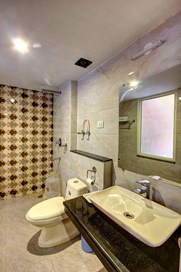 Hotel Maple Retreat Манали Экстерьер фото